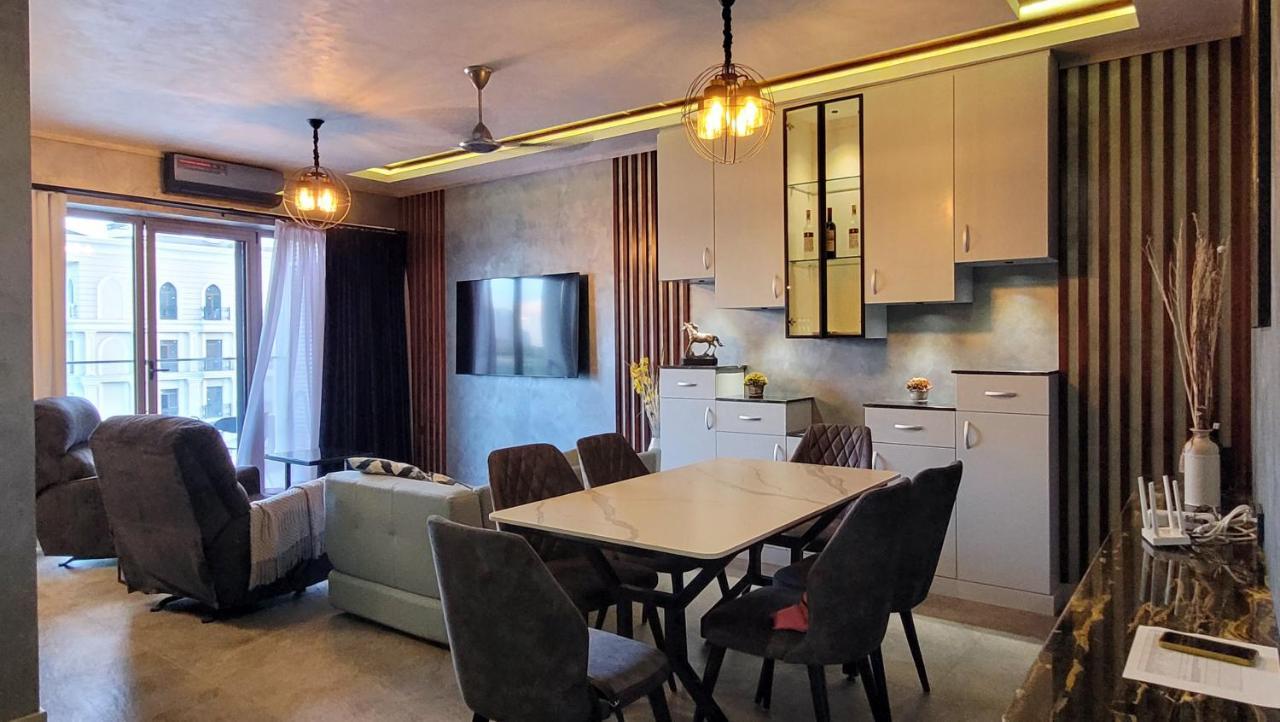 Ultralux 75 Apartment Tasken Kültér fotó